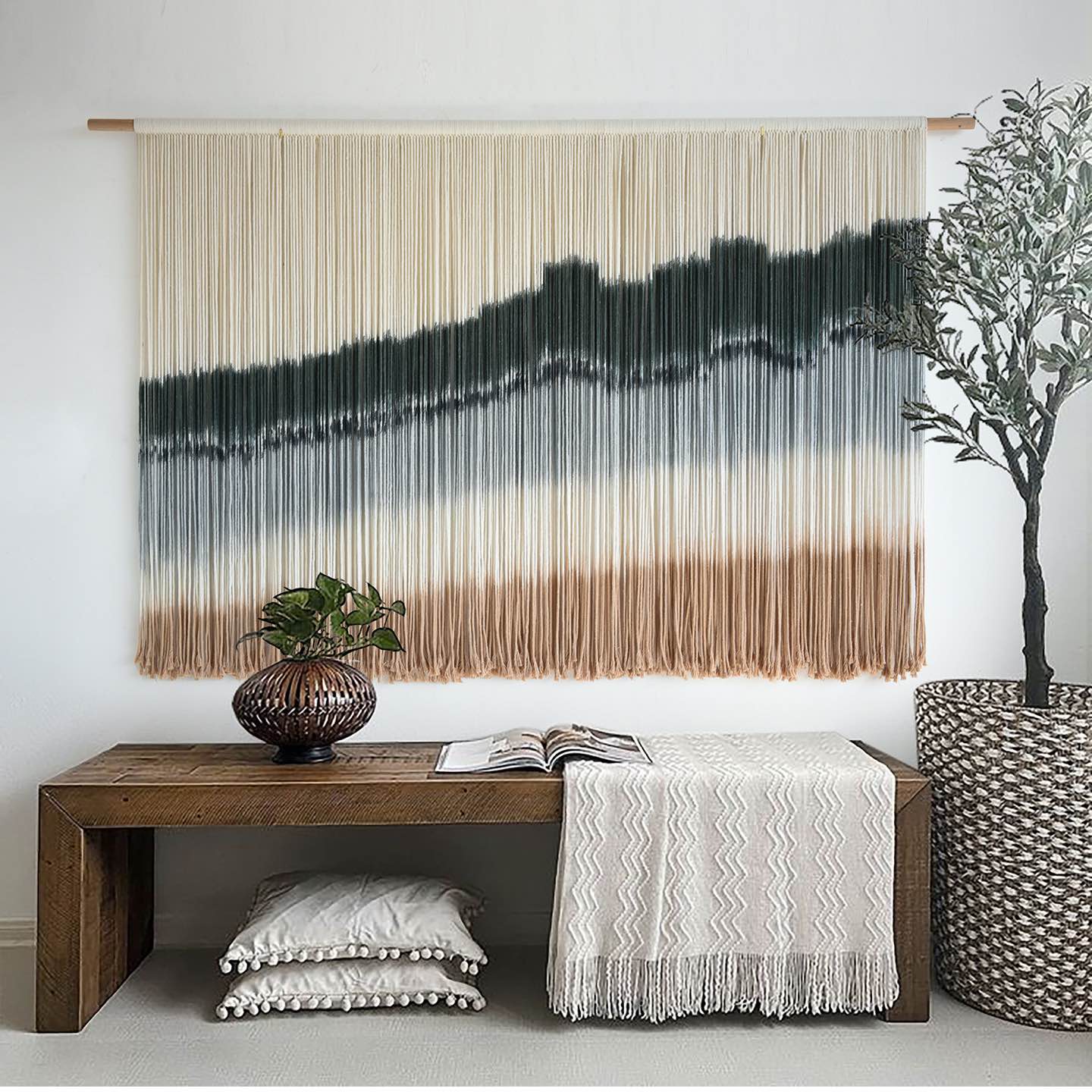 Large Macrame Wall Hanging Dip Dye Craftsmanship Fiber Yarn Wall Art Home Decor