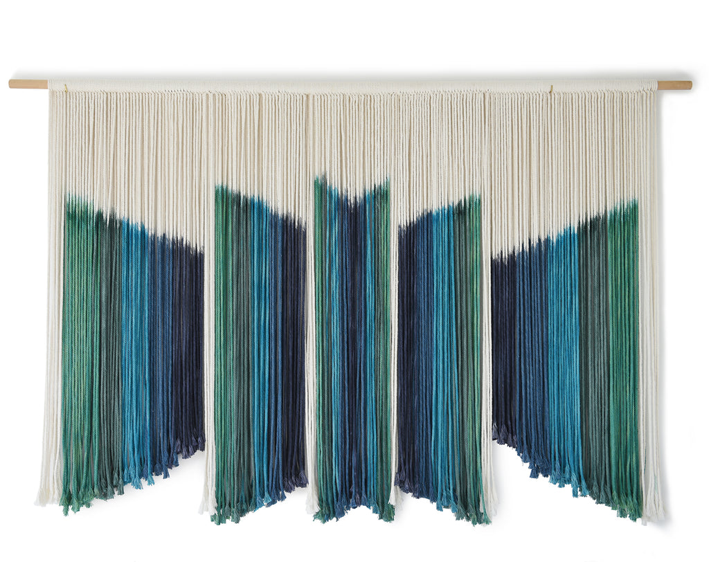 Large Macrame Wall Hanging Dip-Dyed Yarn Art Boho Macrame Wall Room Decor